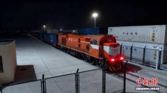 呼和浩特保税区发运首列加